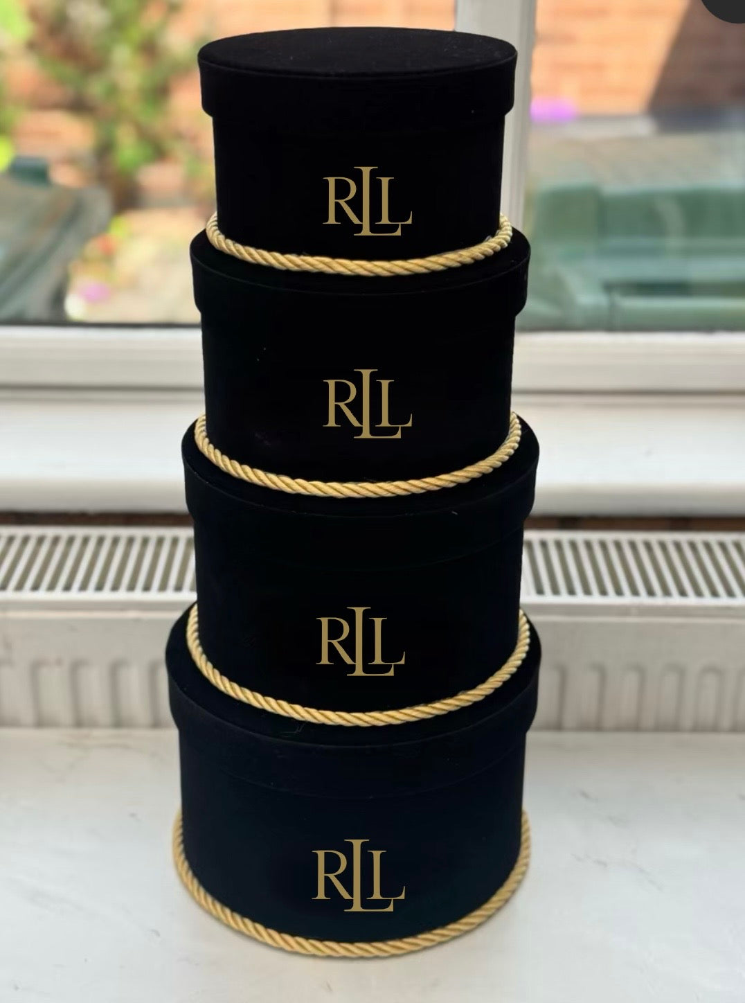 Ralphie 4 Tier Velvet Stack Boxes