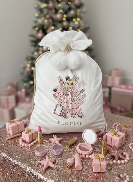 White Luxury P Louise Pom Pom Sack