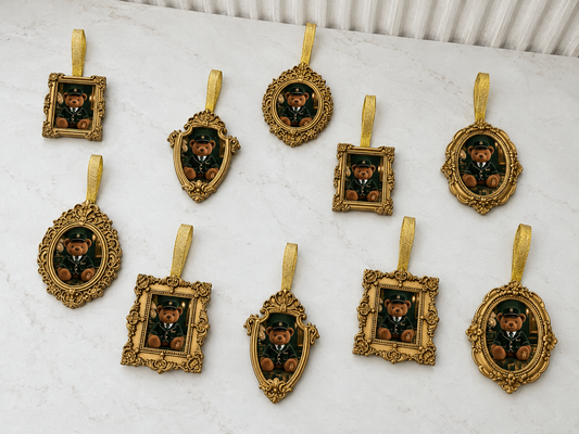 10pc Luxury Gold Framed Green H Bear Baubles